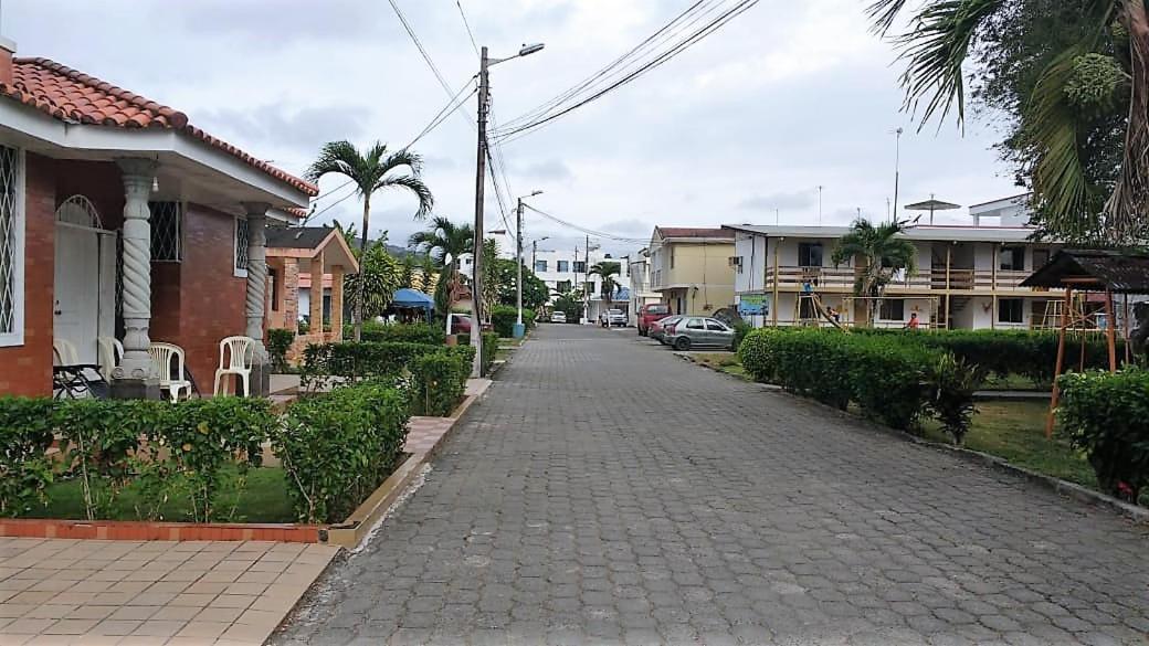 Puerto Esperanza - Cabaplan Apartment Tonsupa Ngoại thất bức ảnh